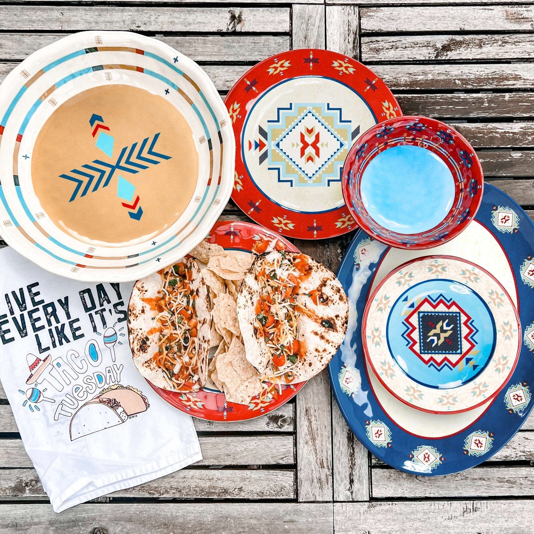 Spirit Valley 14-PC Melamine Dinnerware Set