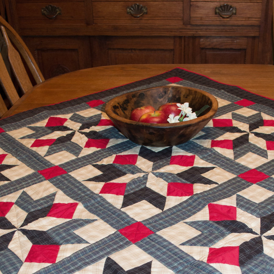 Patriot Star Mini Quilt - Table Topper / Wall Hanging