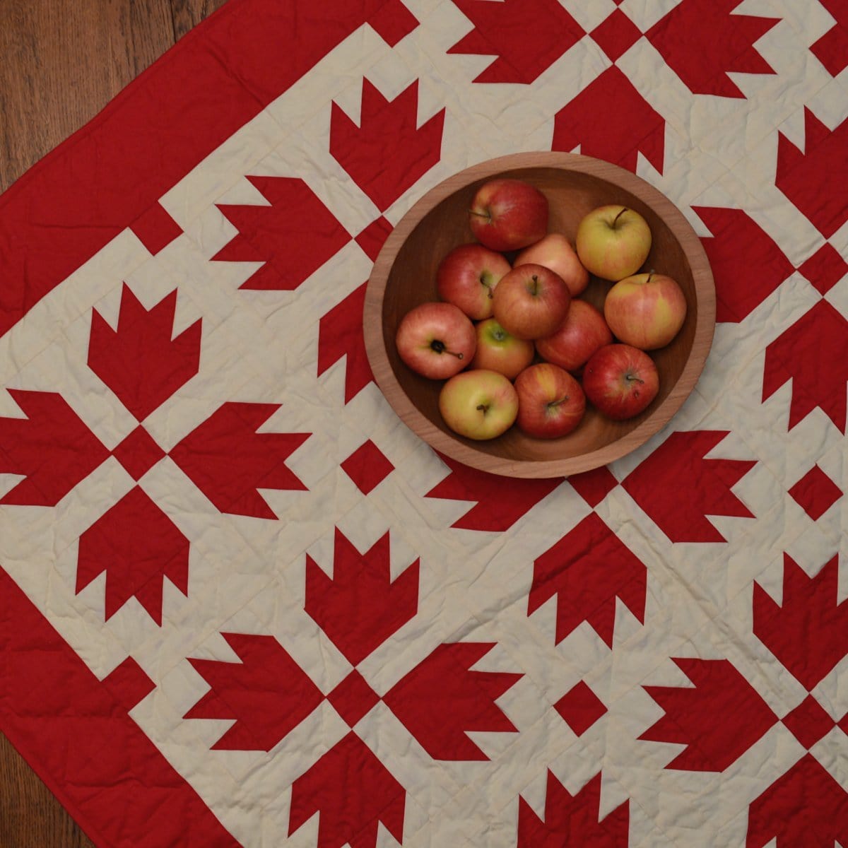 Red Bear's Paw Mini Quilt - Hand Quilted Table Topper / Wall Hanging