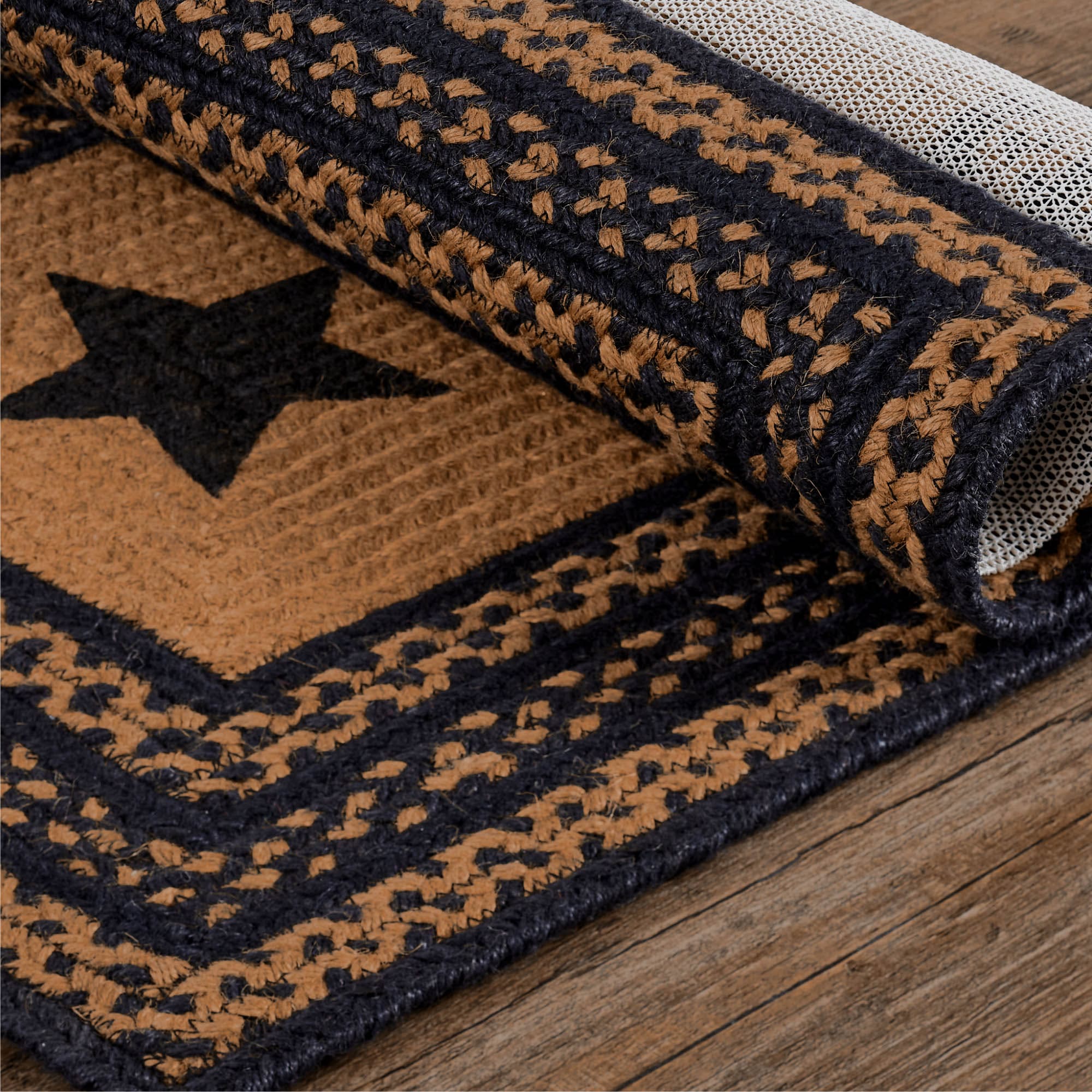 Farmhouse Rectangle Stencil Star Rug w/ Pad