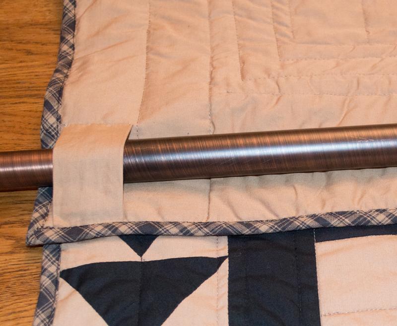 Black Bear's Paw Mini Quilt - Table Topper/ Wall Hanging
