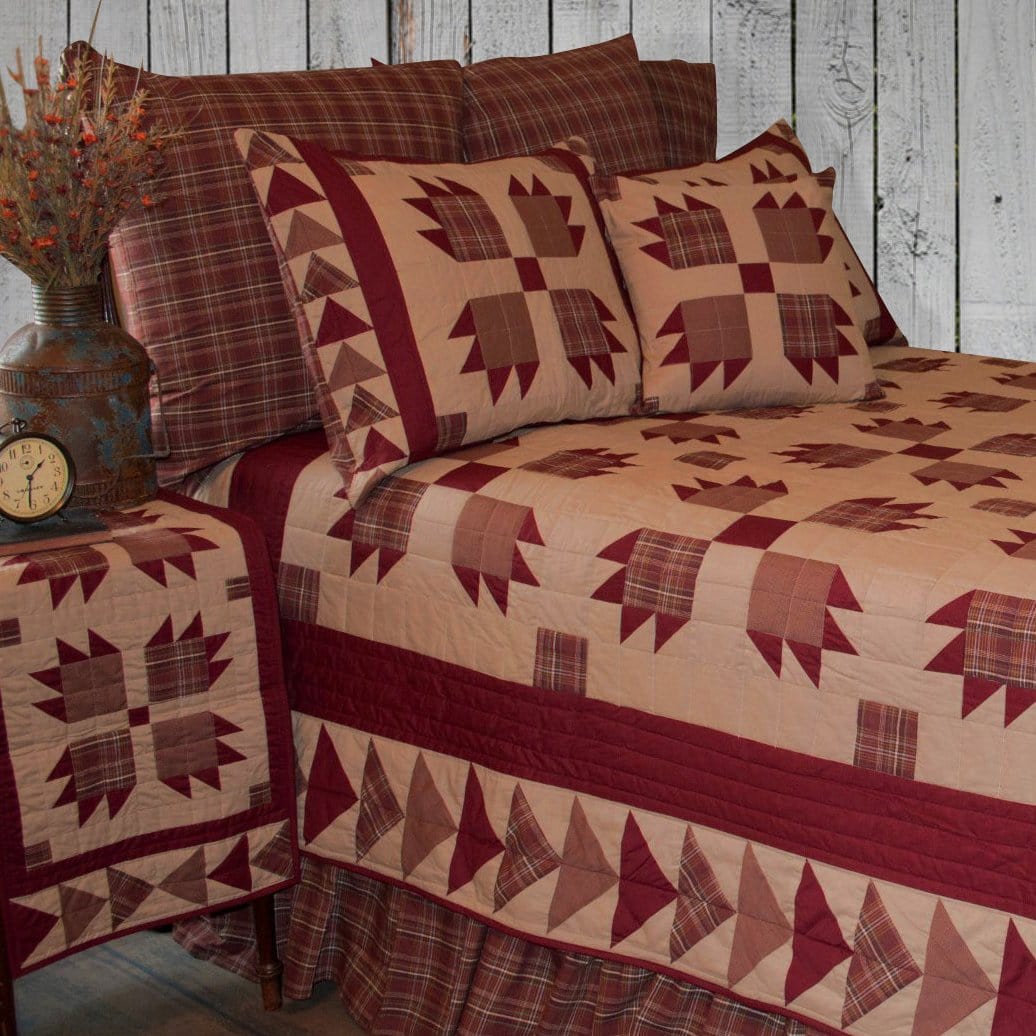 Burgundy Bear's Paw Quilt