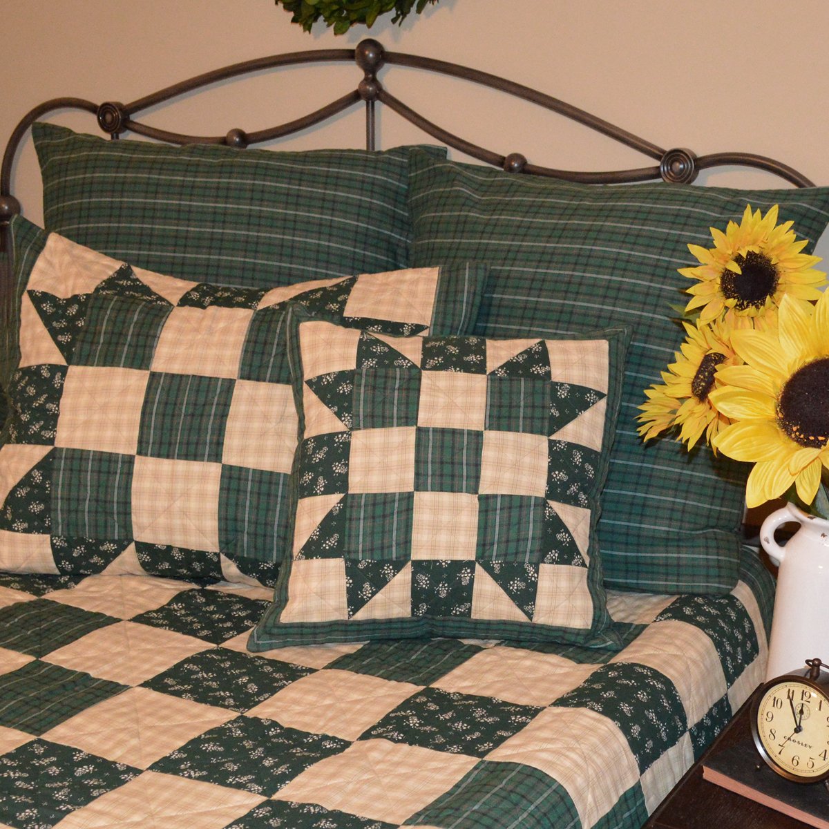 Hannah Ninepatch Quilt