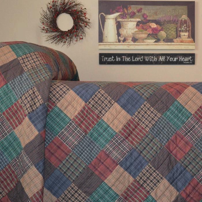 Lincoln Plaid Hand Quilted Bedspread Quilt