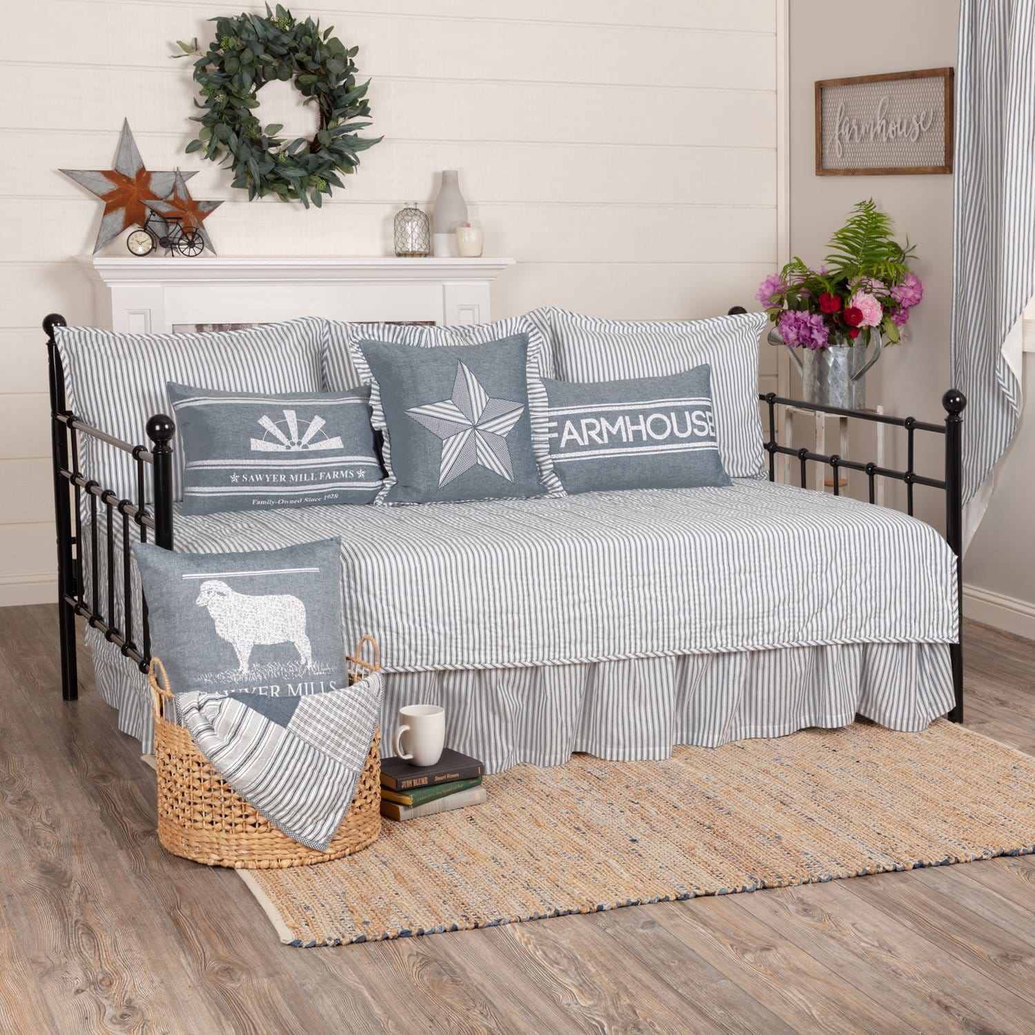 Sawyer Mill Blue Ticking Stripe 5pc Daybed Quilt Set