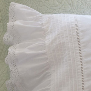 Prairie Crochet Ruffled Sheet Set