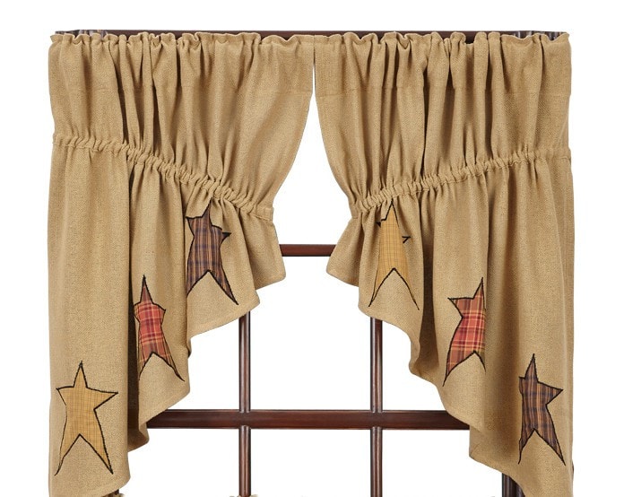 Stratton Burlap Applique Star Prairie Swag